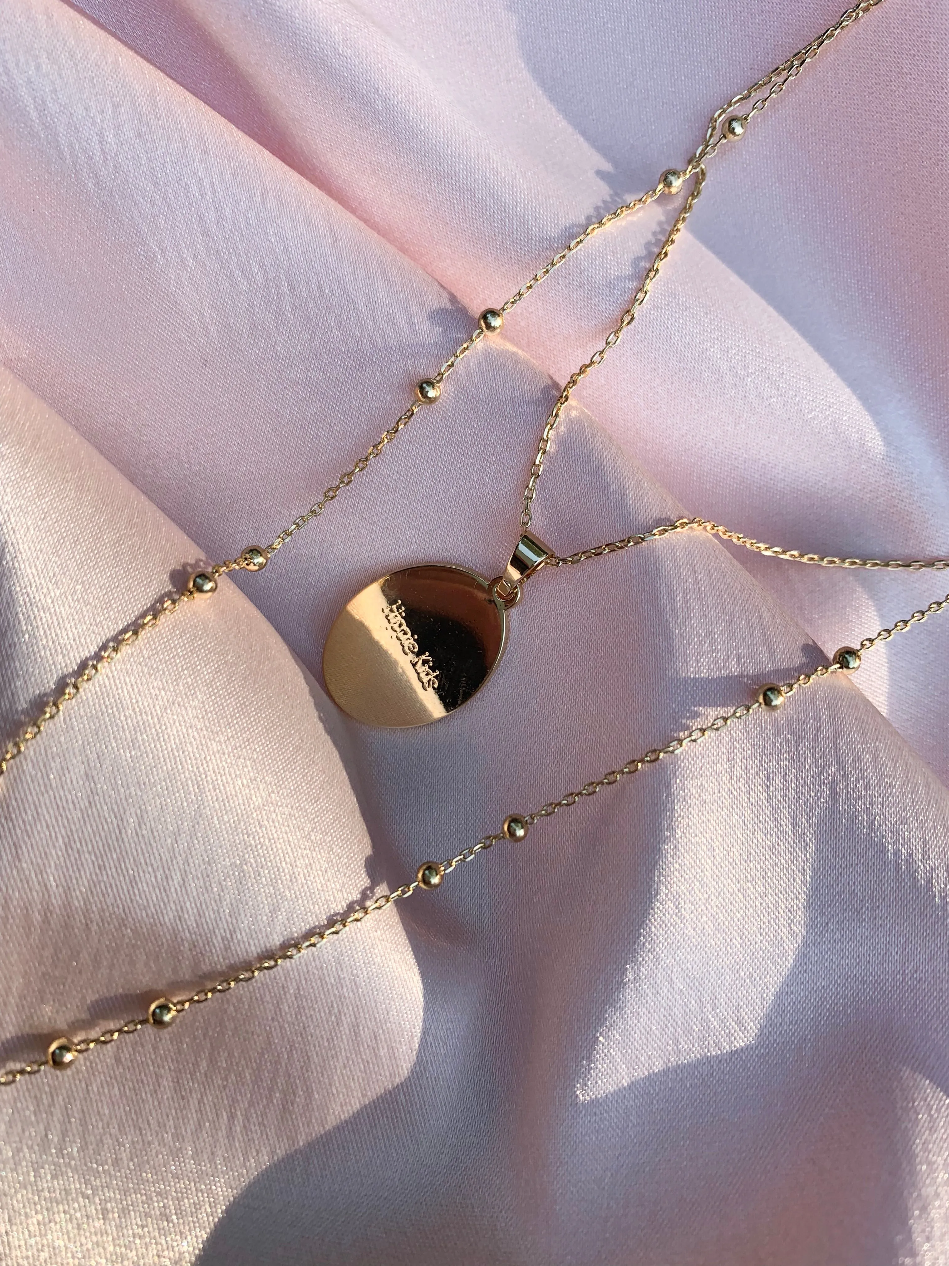 🦋 1977 Sol Necklace