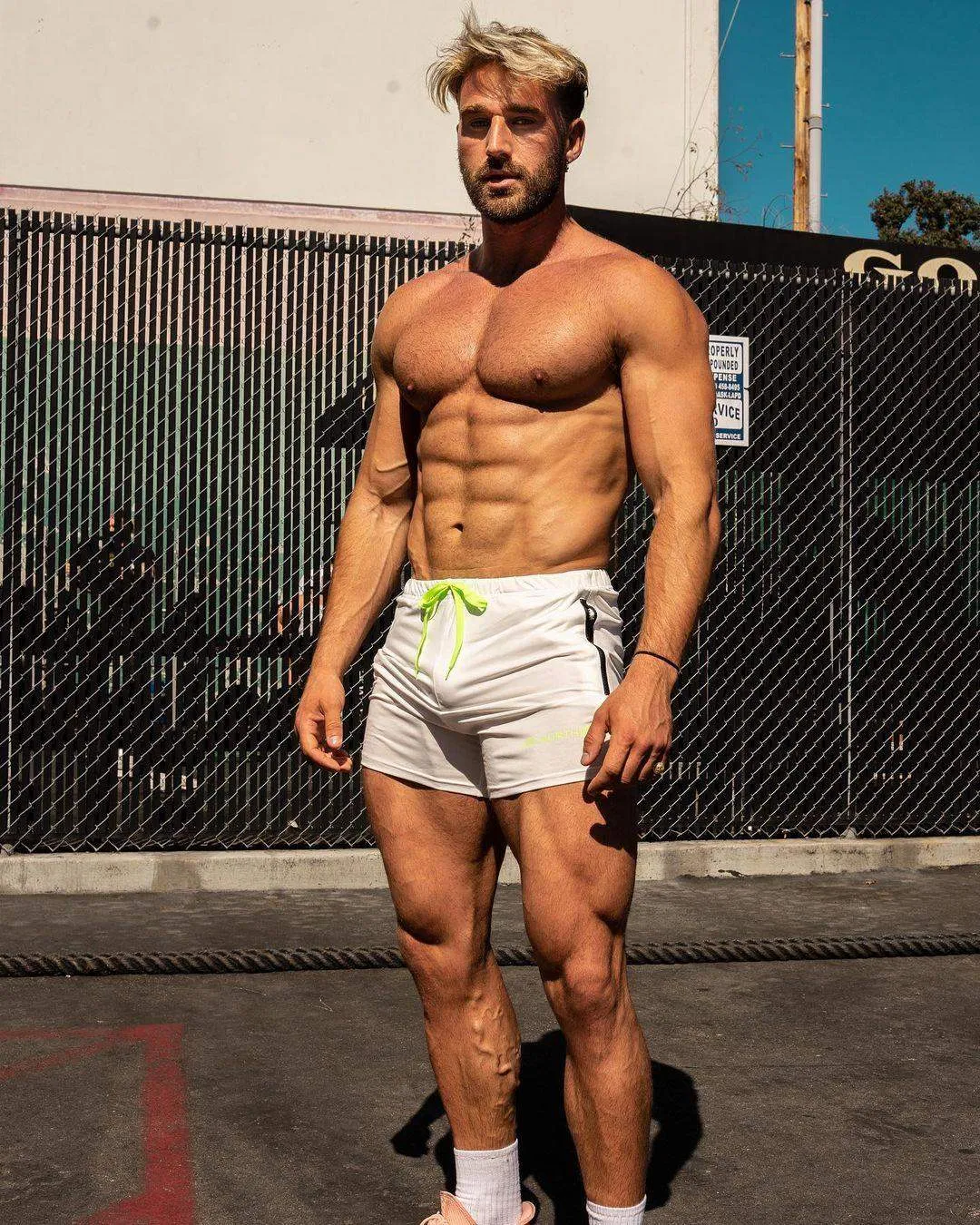 Agile Bodybuilding 4'' Shorts w Zipper Pockets - Off White