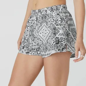 ALO Yoga Bandana Stride Shorts