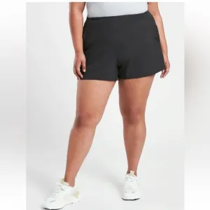 Athleta Brooklyn Shorts women size 18