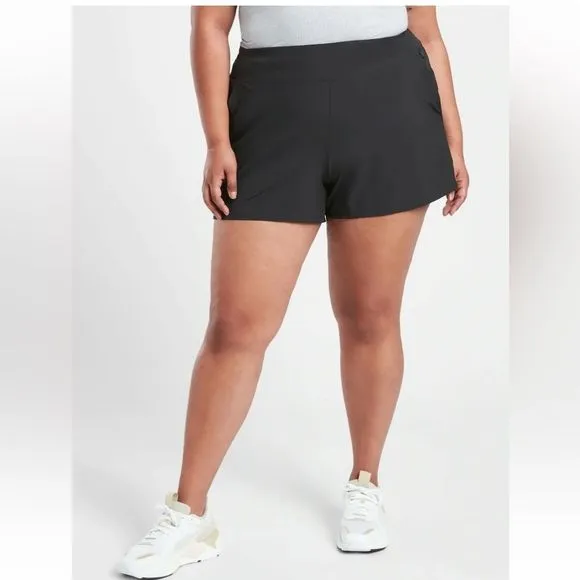 Athleta Brooklyn Shorts women size 18