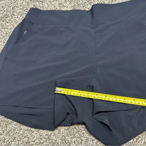 Athleta Brooklyn Shorts women size 18