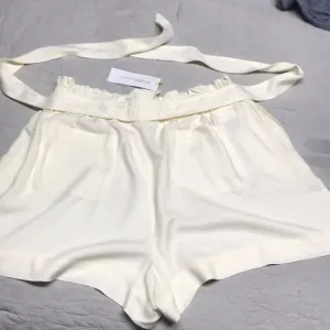 BCBG SHORTS