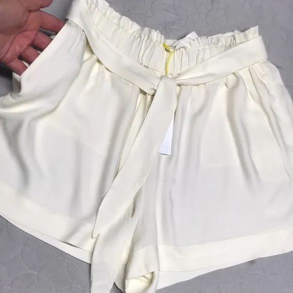 BCBG SHORTS
