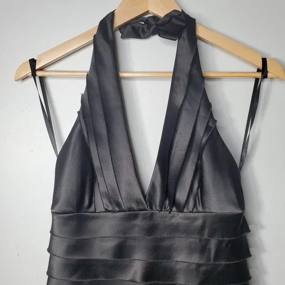 BCBGMaxazria Malin Layered Halter Cocktail Dress Black Size 4
