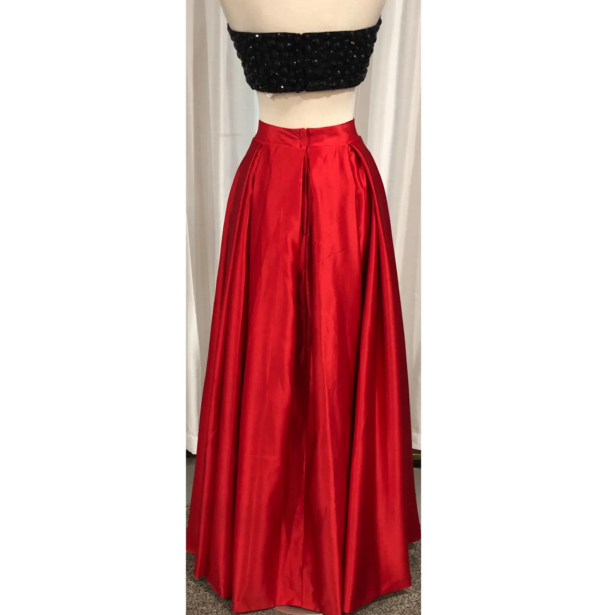 BOUTIQUE Black & Red Two-Piece Long Dress Size 6