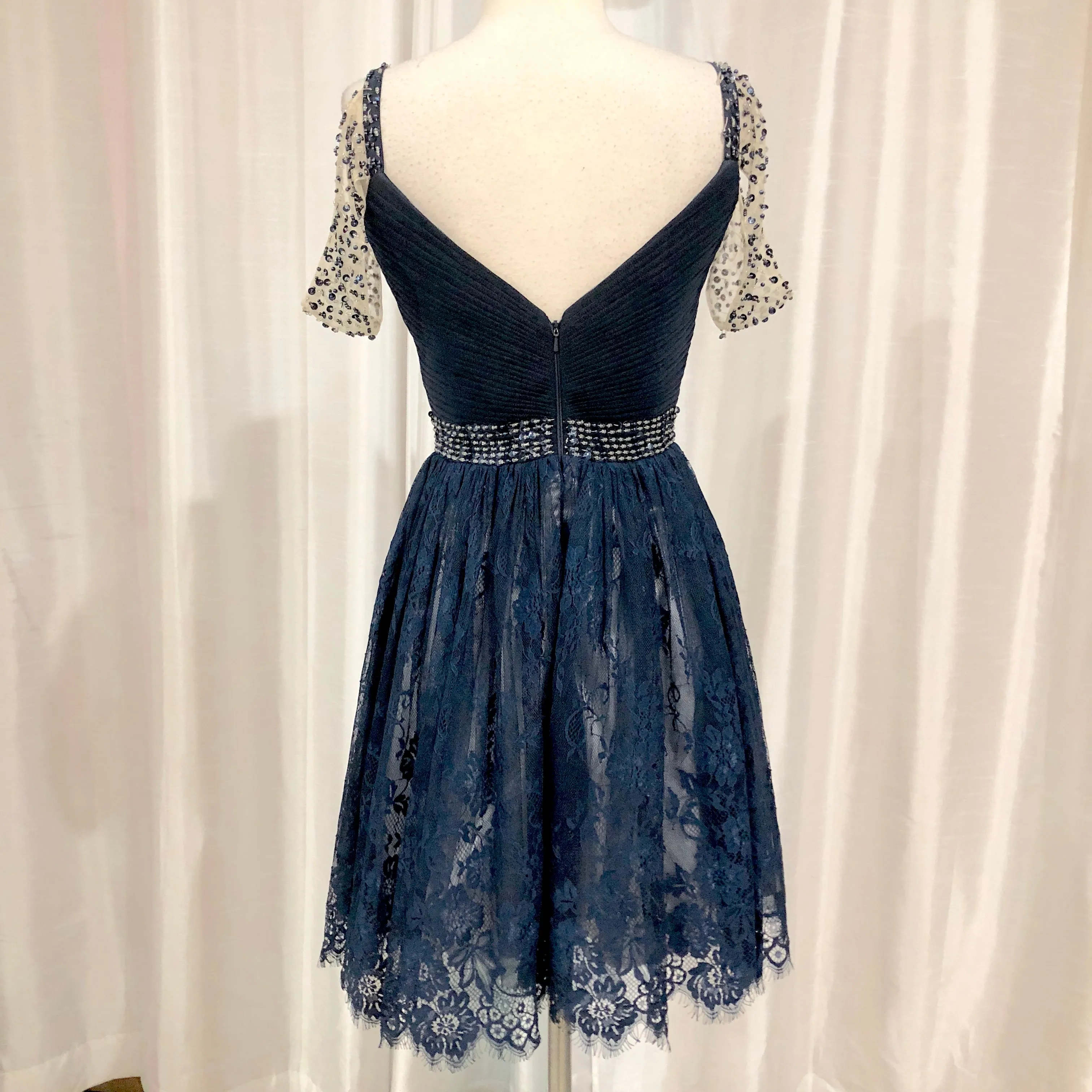 BOUTIQUE Short Navy Lace Off The Shoulder Gown Size 2/4
