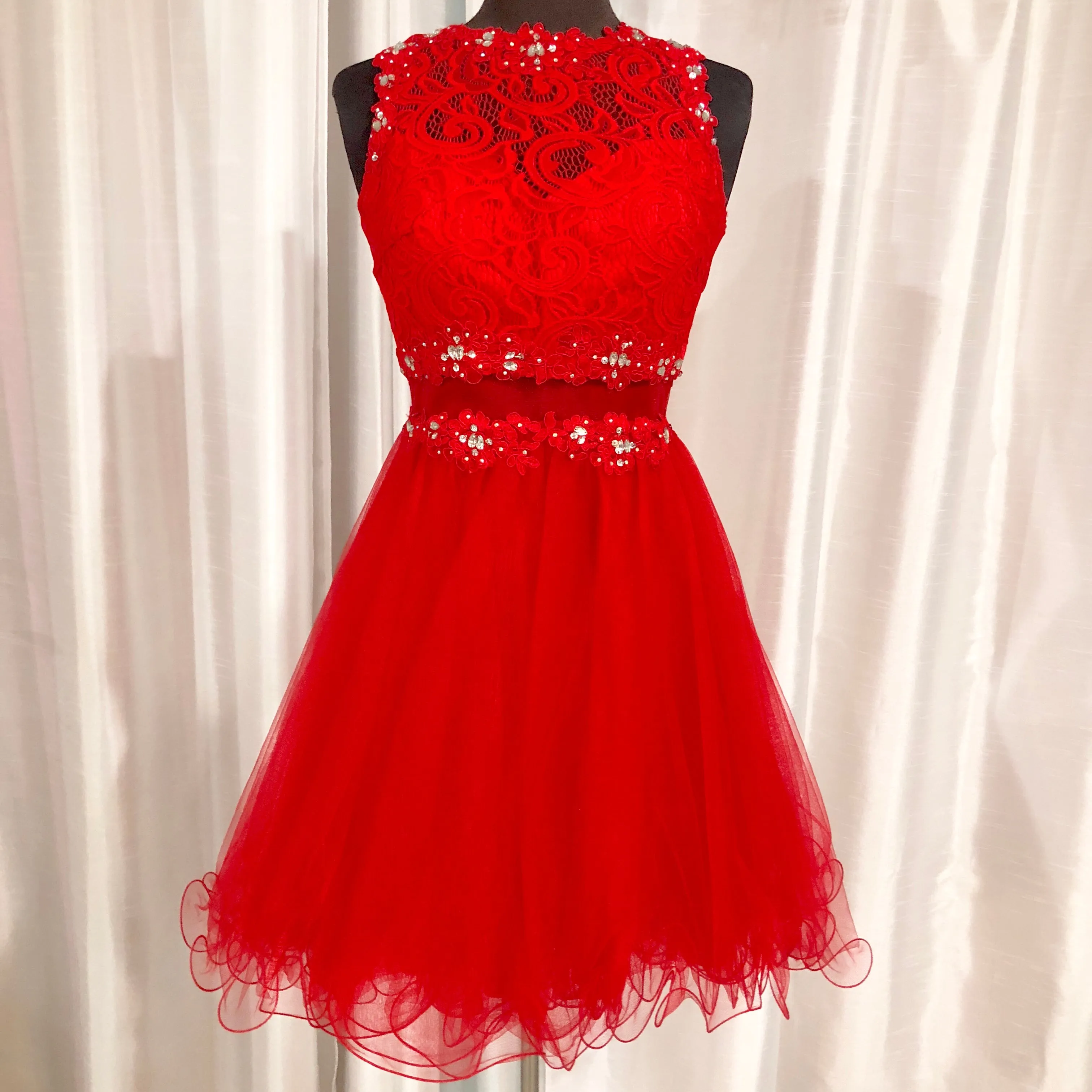 BOUTIQUE Short Red Two Piece Illusion Gown Size 0