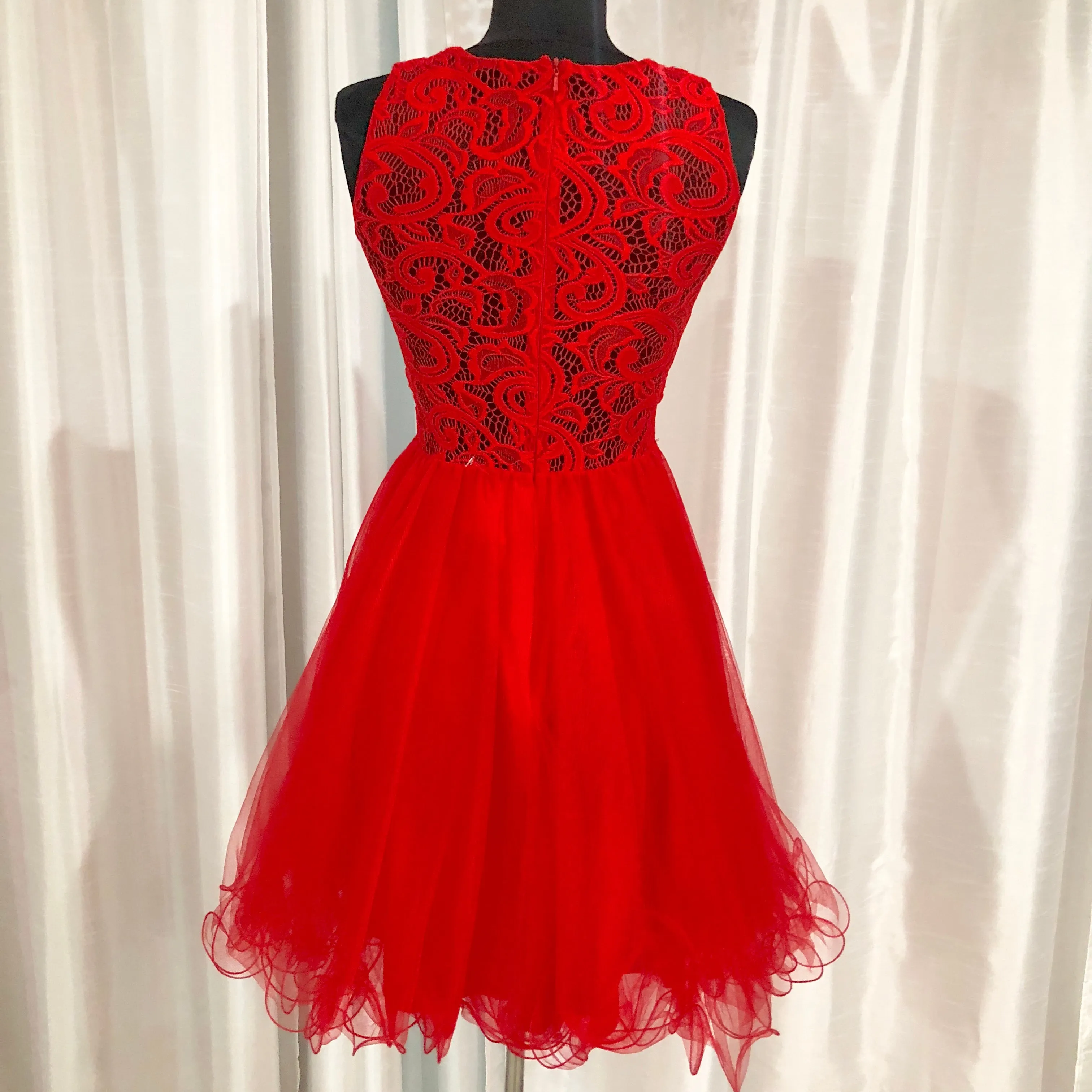 BOUTIQUE Short Red Two Piece Illusion Gown Size 0