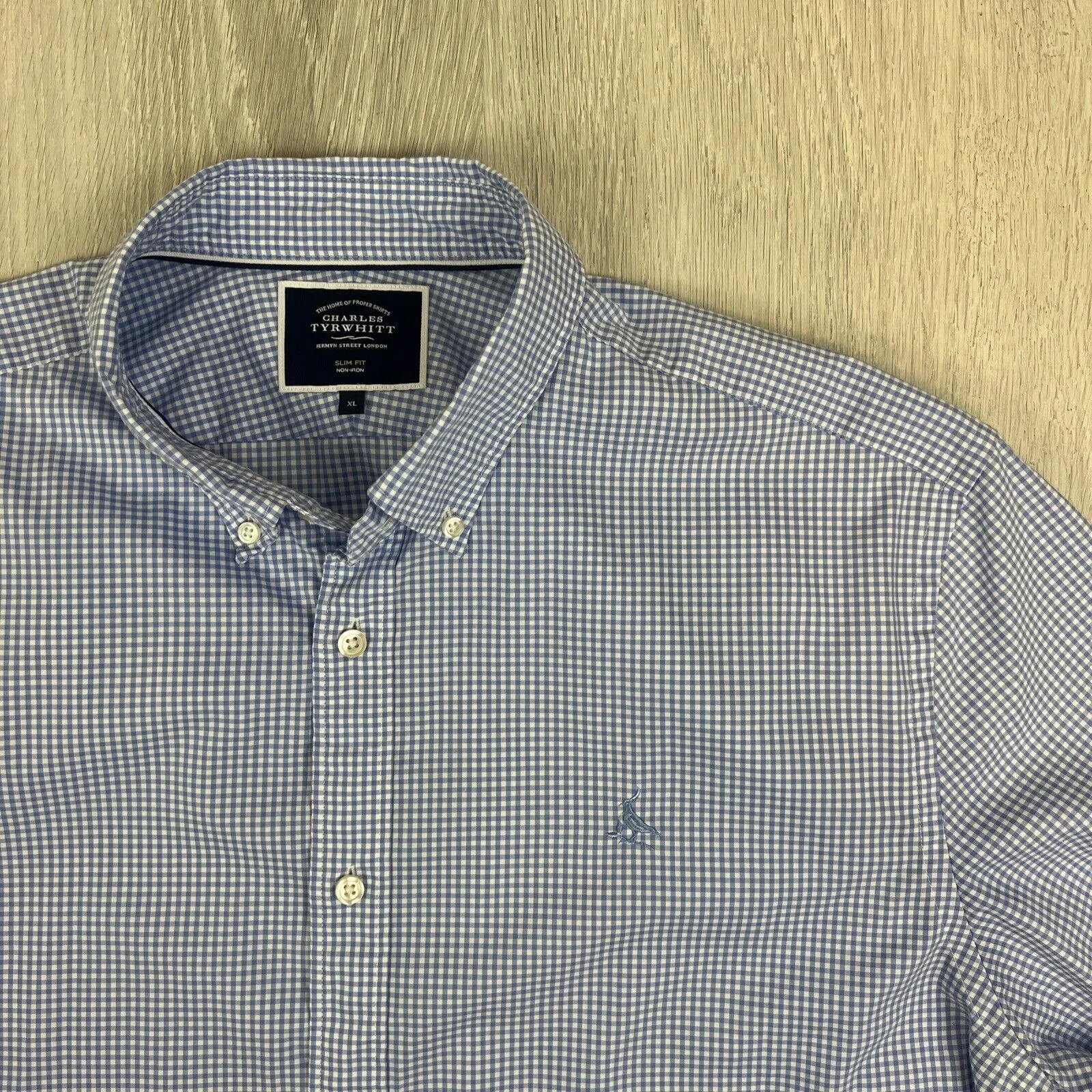 Charles Tyrwhitt Mens Long Sleeve Button Up Shirt Bundle Size XL (2 Shirts)