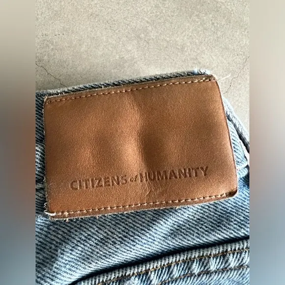 CITIZENS OF HUMANITY Marlow Organic Denim Cut-Off Shorts size 27