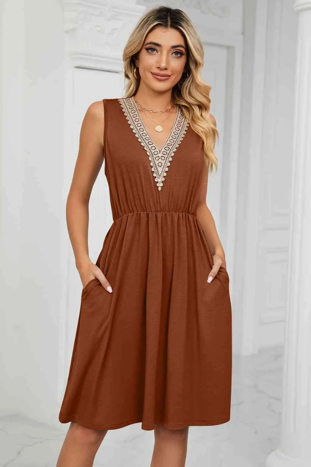 Contrast Color V-Neck Sleeveless Dress (7 Colors)