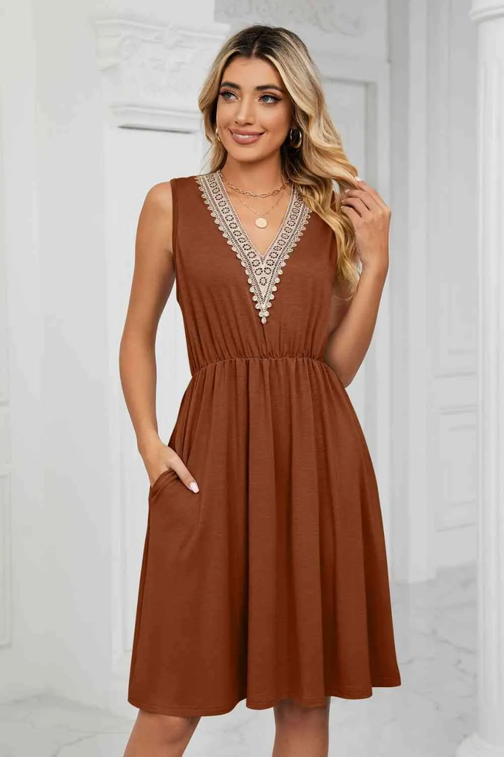 Contrast Color V-Neck Sleeveless Dress (7 Colors)
