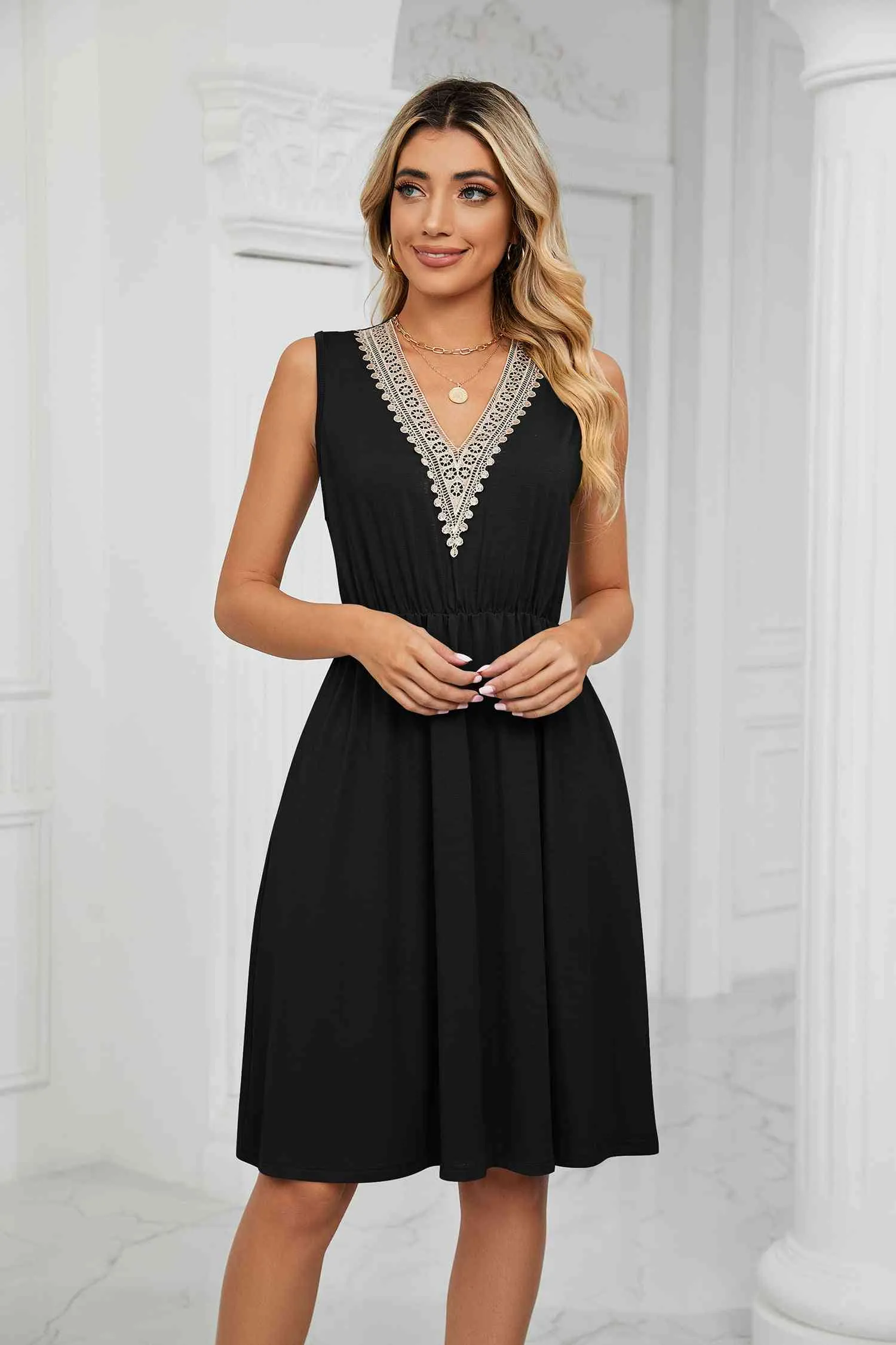 Contrast Color V-Neck Sleeveless Dress (7 Colors)