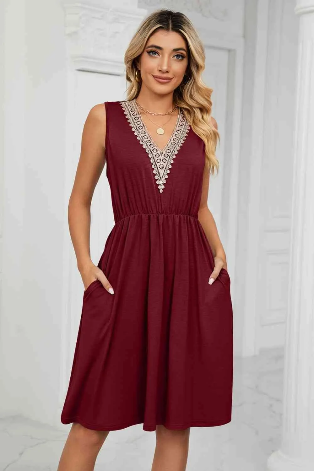 Contrast Color V-Neck Sleeveless Dress (7 Colors)