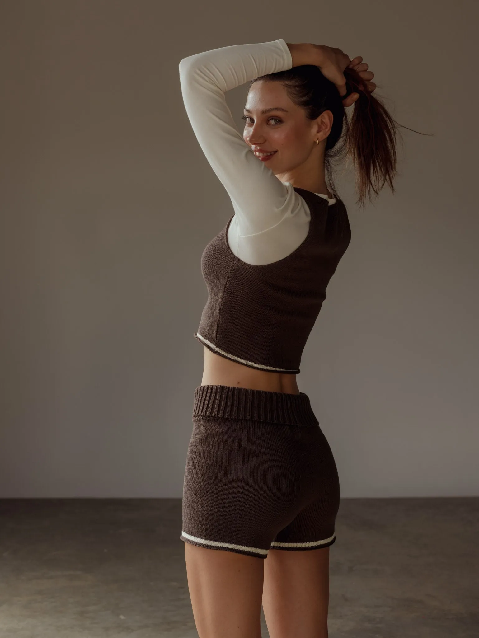 CONTRAST KNIT SHORT - ESPRESSO & CREAMY