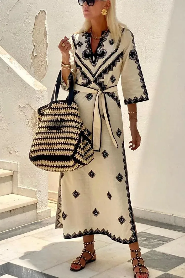 Crisanta® | Loose-Fitting Dress With Belt