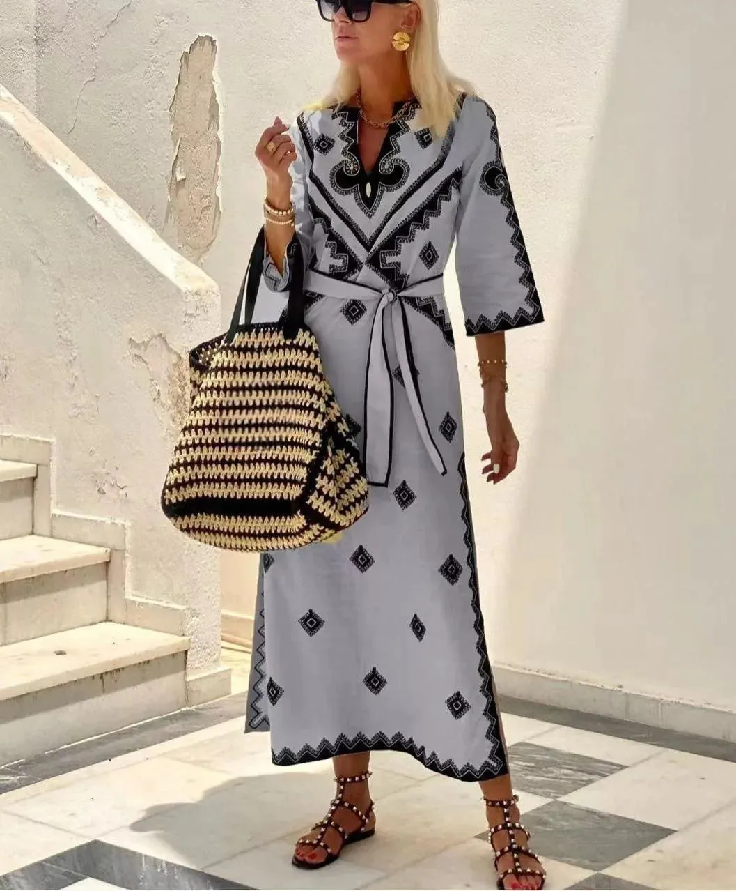 Crisanta® | Loose-Fitting Dress With Belt