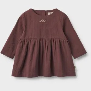Dress Gunvor Embroidery in Aubergine