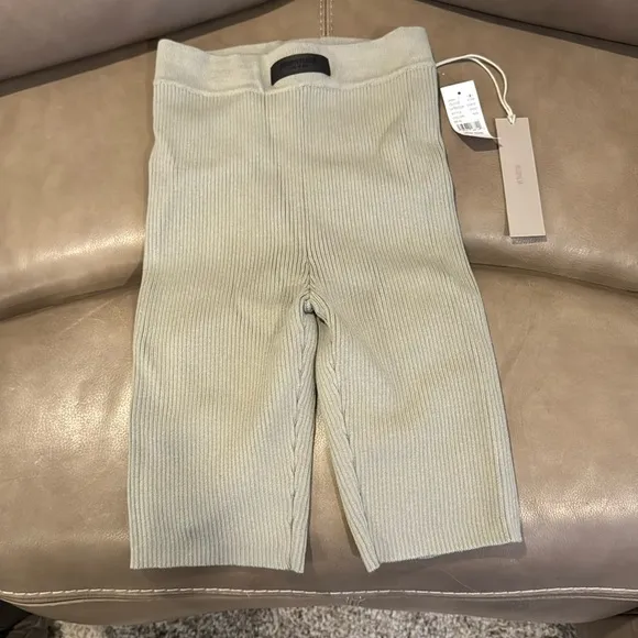 Essentials fear of God shorts