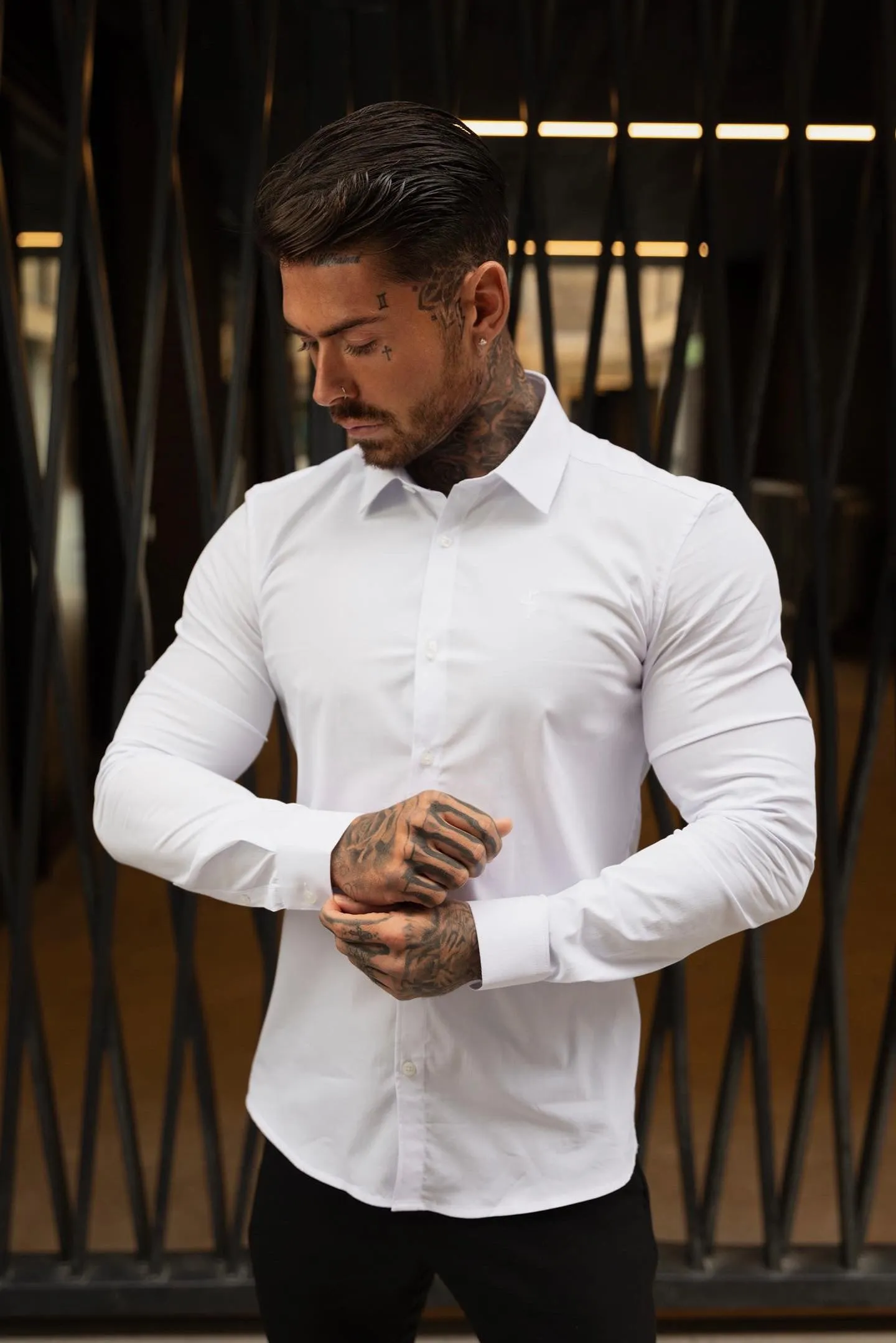 Father Sons Super Slim White Long Sleeve Stretch with Back Box Pleat and Side Seam Detail - FS945