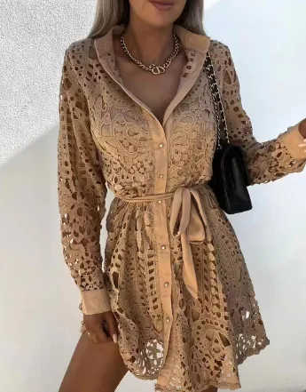 Frannie - Loose V-neck dress with long sleeves
