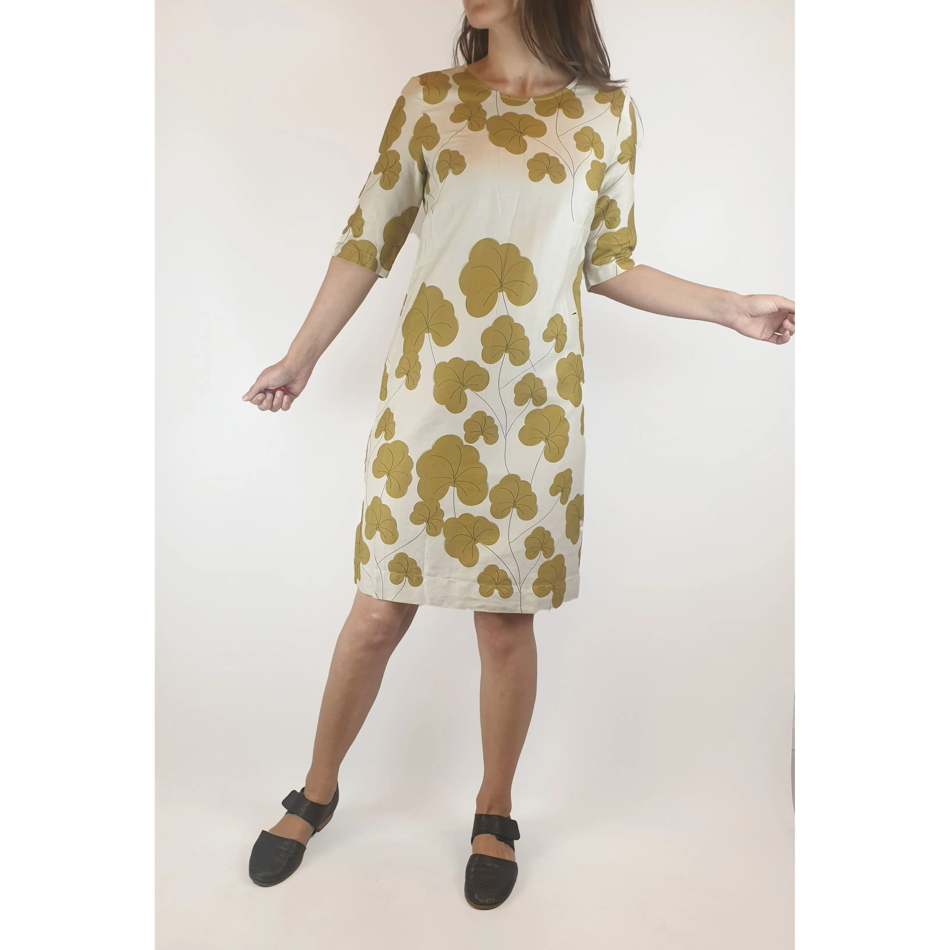 Funkis preloved half sleeve dress size S (best fits size 8)