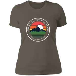 Great Smoky Mountains National Park - Women's Tee