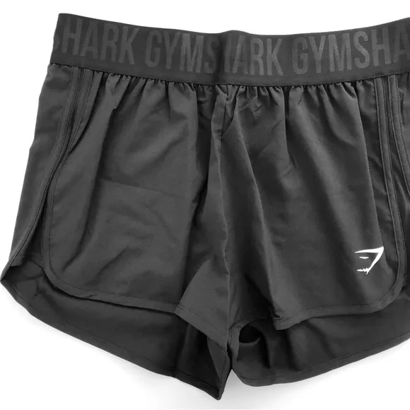 Gymshark Training Loose Fit Shorts &amp; Flex Seamless Strappy Sports Bra Set