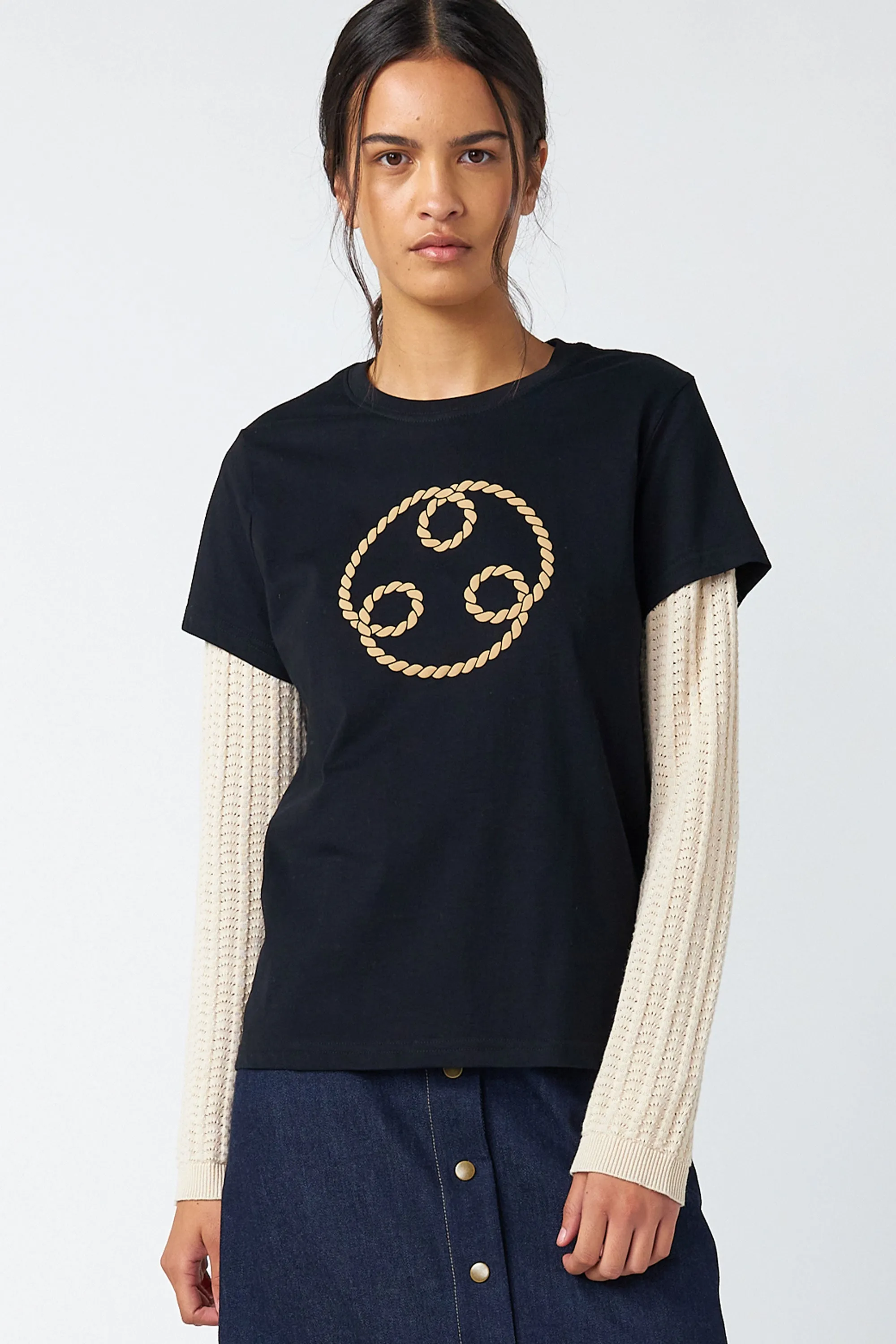 Huddle t-shirt