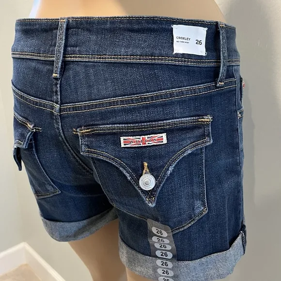 Hudson Croxley Mid Thigh Blue Denim Rolled Cuff Short  Size 26. NWT