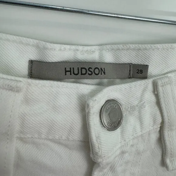 Hudson Women’s Size 28 White Willow Devon High Rise Denim Boyfriend Shorts NWT