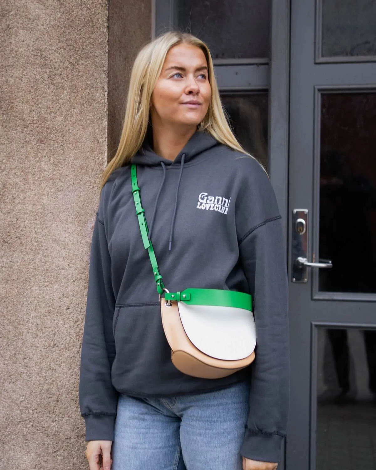 Isoli Oversized Loveclub Hoodie - Volcanic Ash