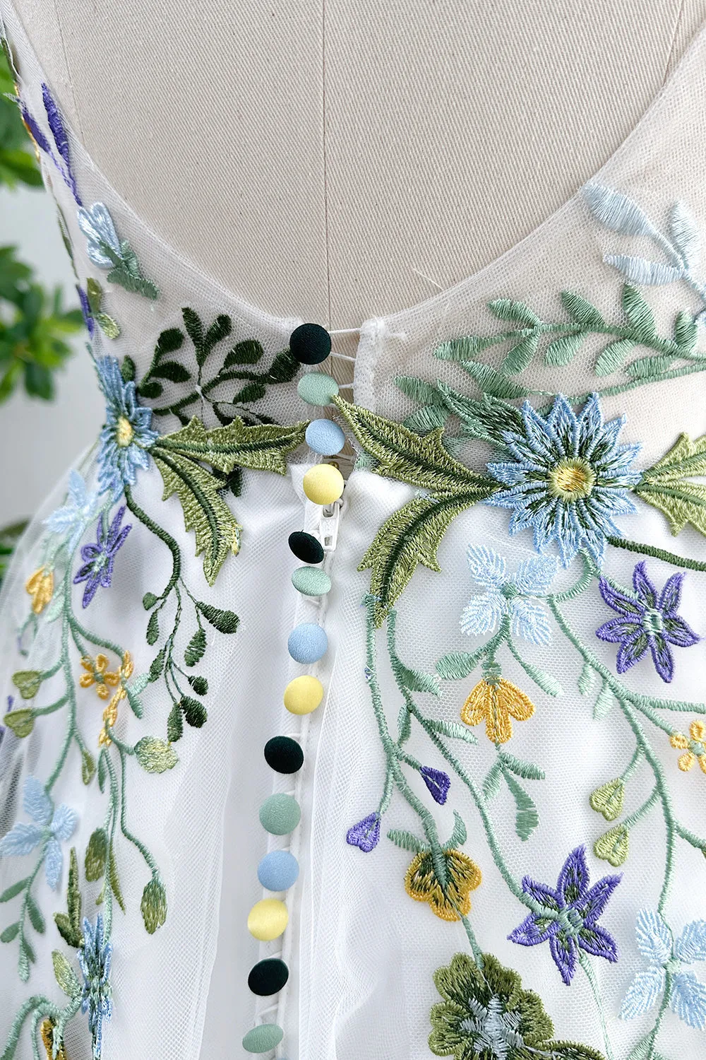 JazzHer Floral Embroidery Backless A-line Prom Dresses Colorful Buttons vestidos de noche Sleeveless Formal Evening Customized-(PRE-ORDER)