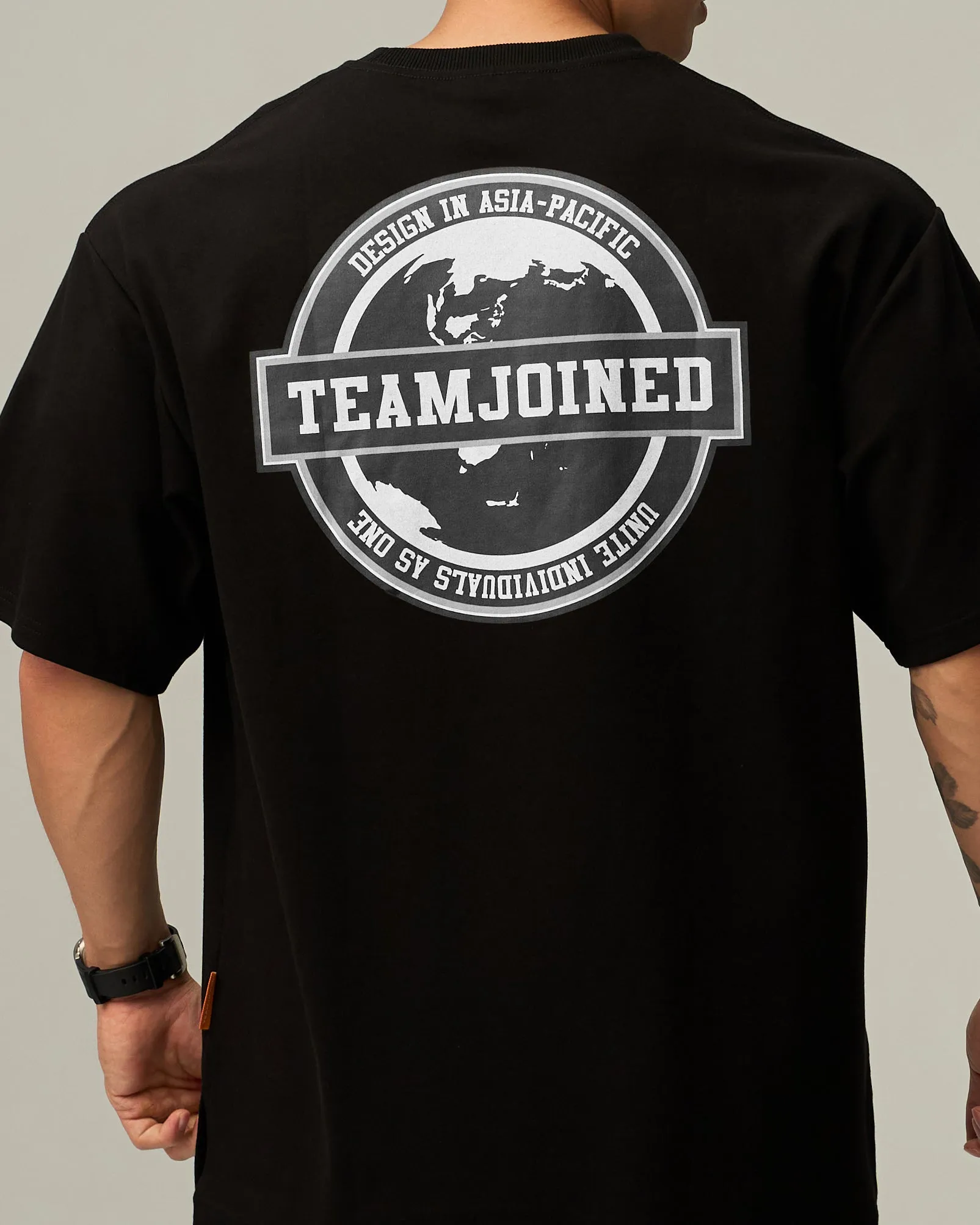 Joined® 8 Anniv. Global Oversized