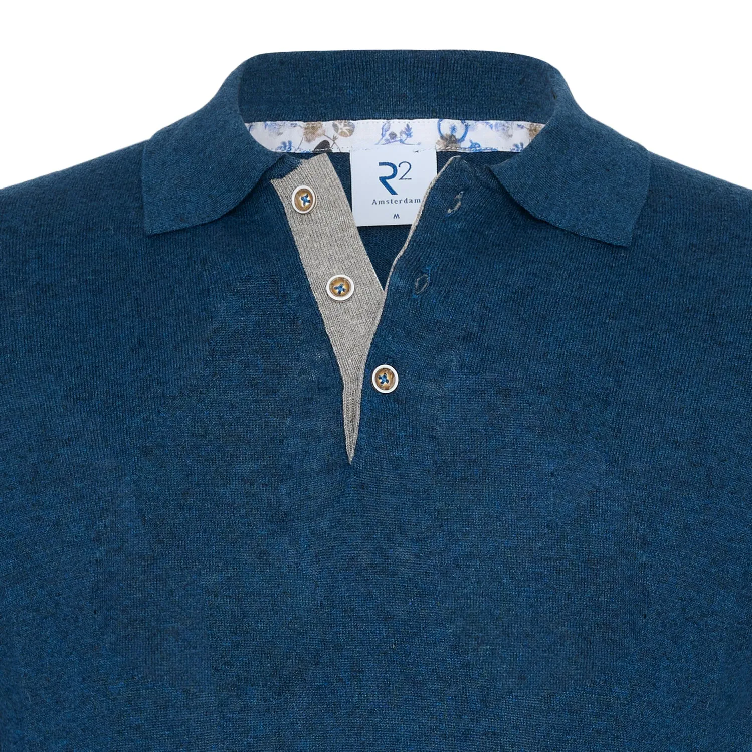 Knitted poloshirt