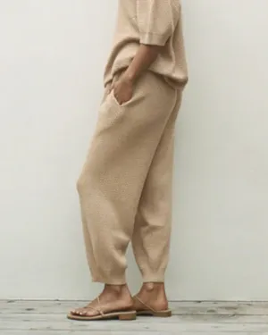 Lace trousers in sand