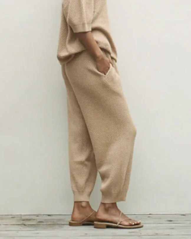 Lace trousers in sand