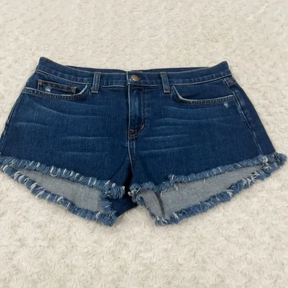 L'AGENCE Zoe The Perfect New Denim Shorts size 27. In excellent used condition.