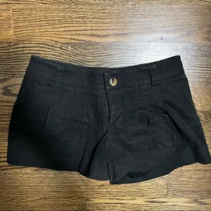 Lauren Moffat Black Shorts