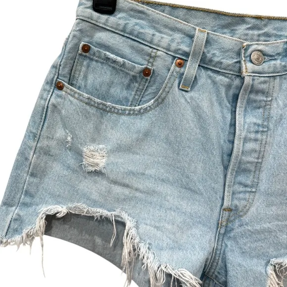 LEVI'S 501 Light Wash Distressed Cotton Blue Denim Shorts | W30