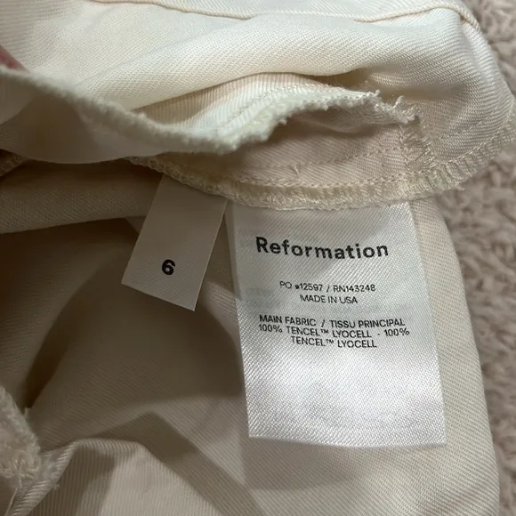 Like New! Reformation Castel High Waist Shorts Tencel Size 6