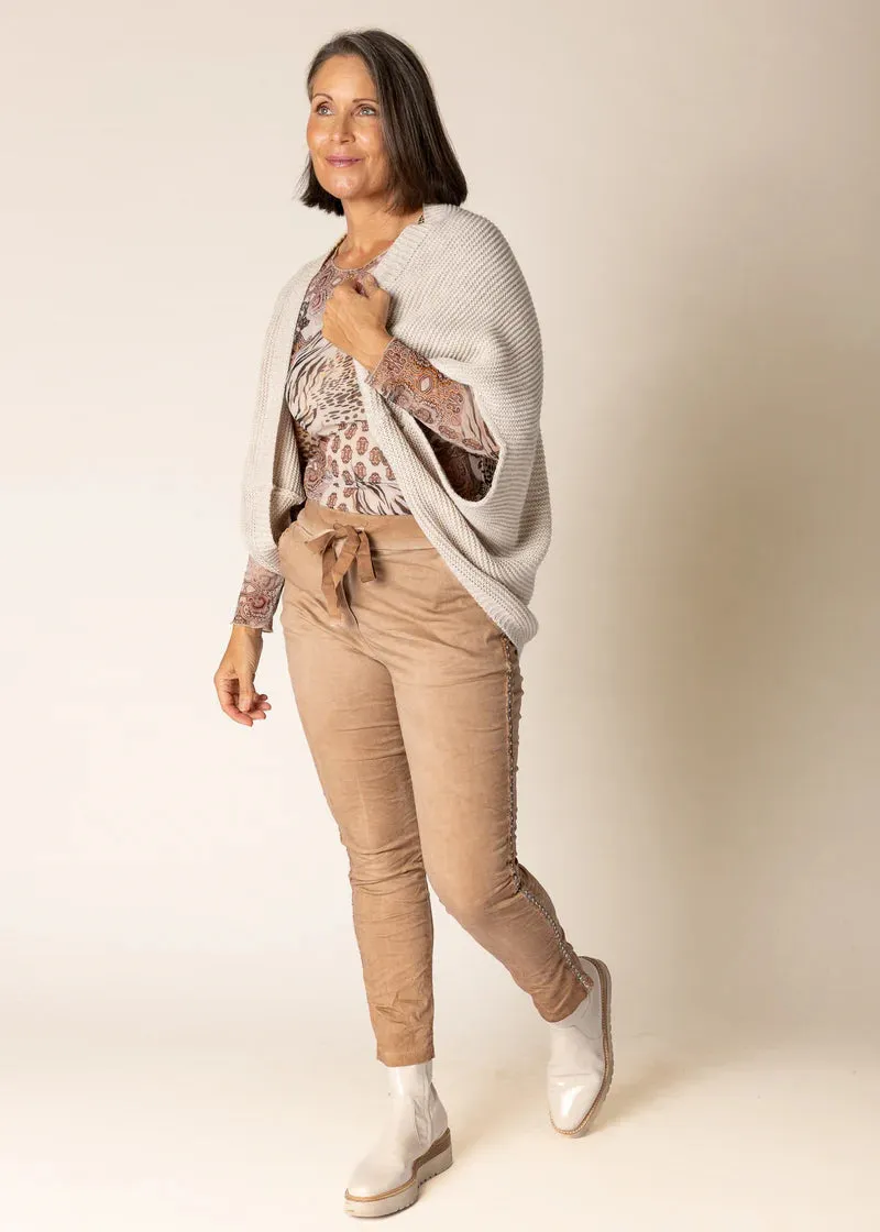 Lola Shrug
