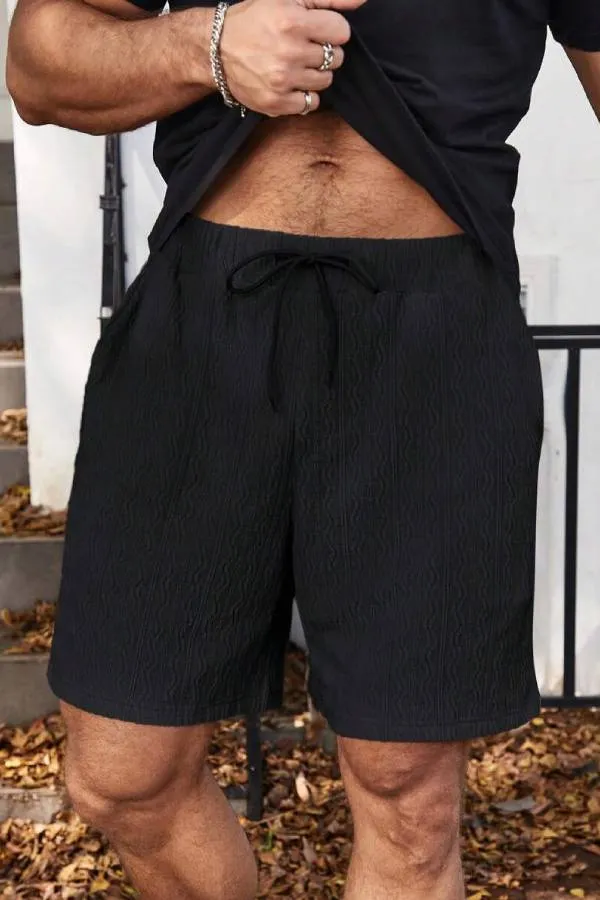 Loose Men Drawstring Waist Shorts