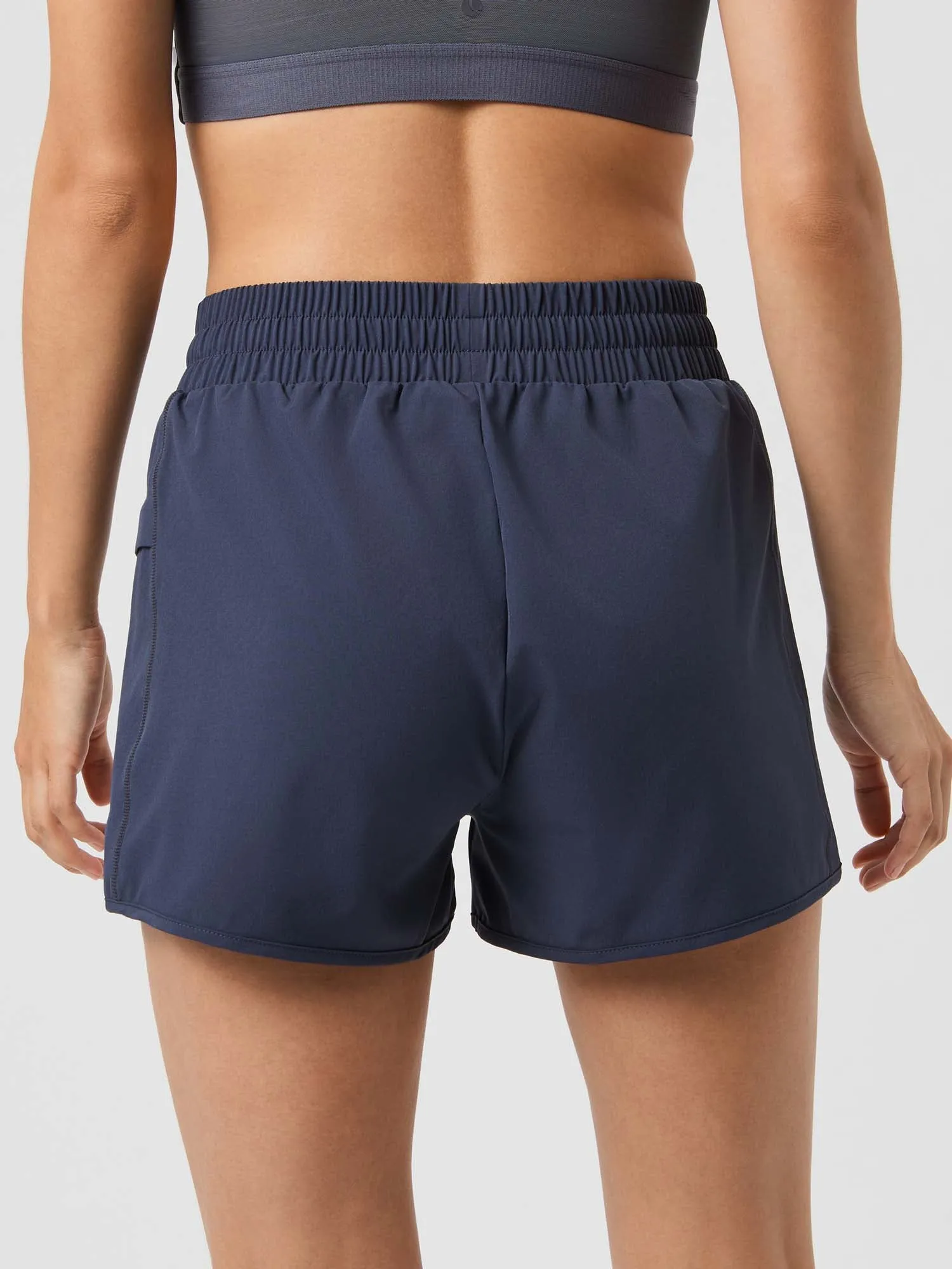 Loose short