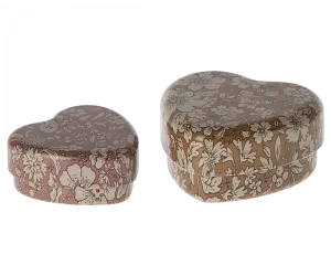 Maileg Metal heart box, 2 pcs set - Ocher/Heather blossom