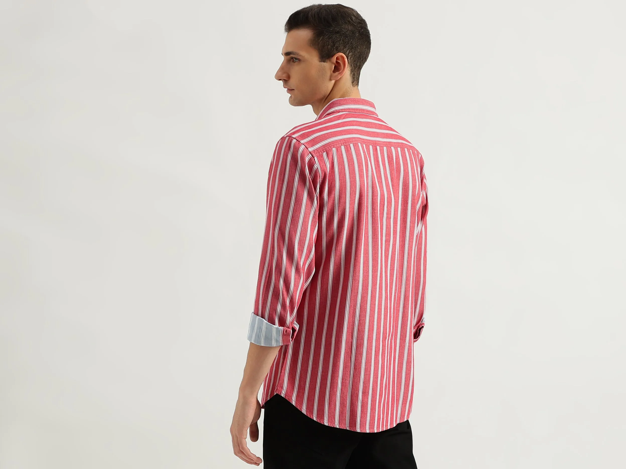 Men's Slim Fit Spread Collar Striped Shirts