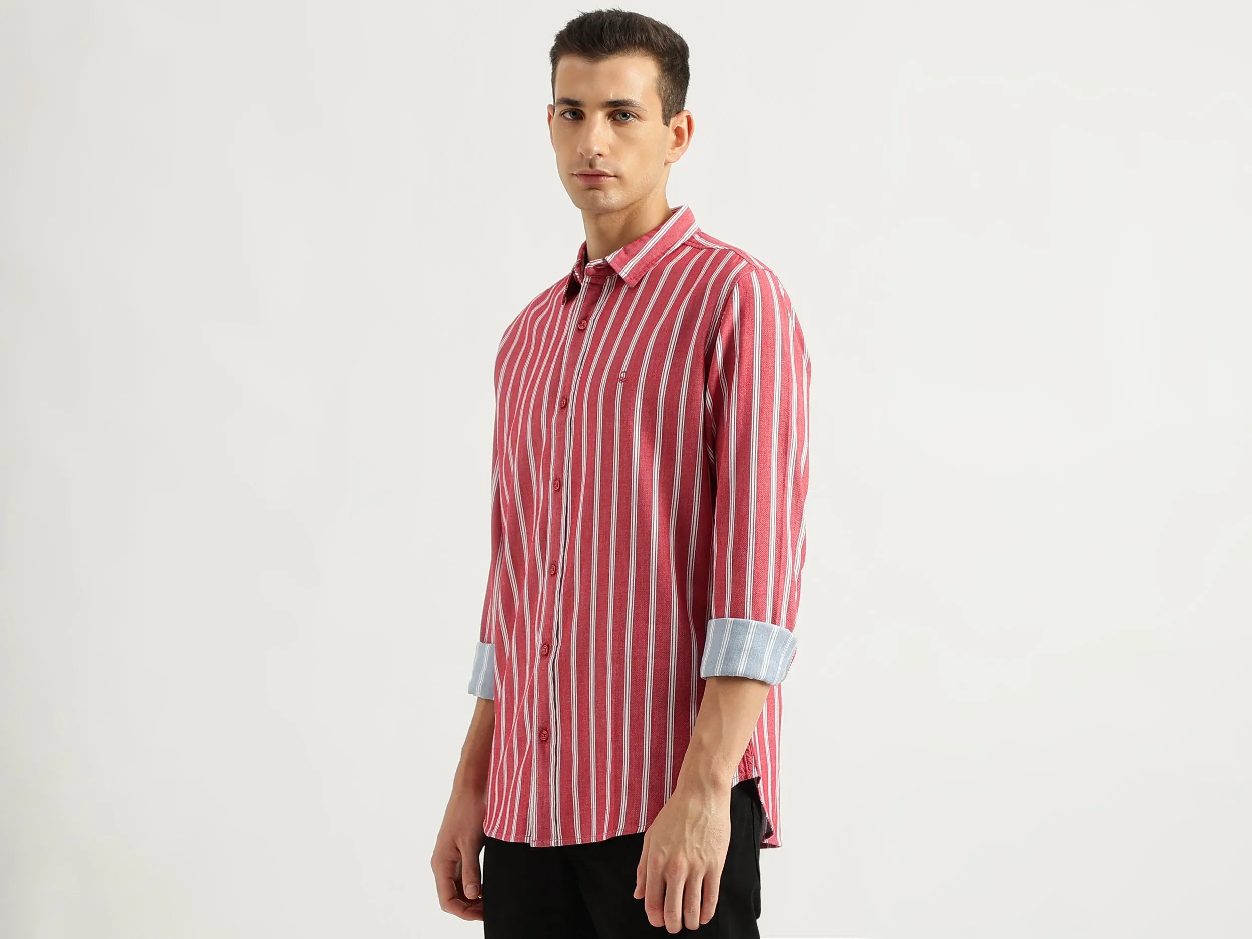 Men's Slim Fit Spread Collar Striped Shirts