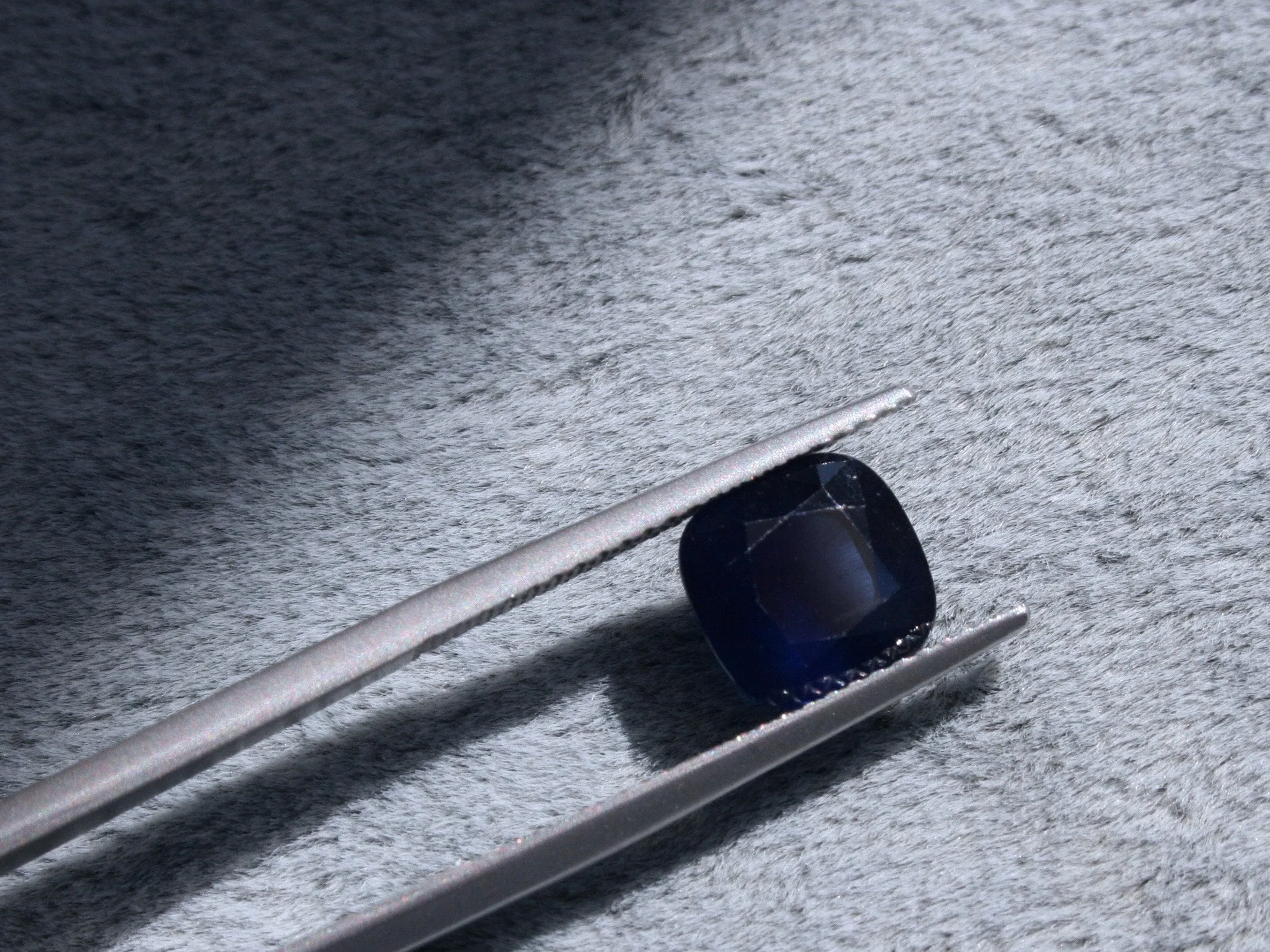 Natural Loose Cushion Cut Blue Ceylon Sapphire - 3.15ct.
