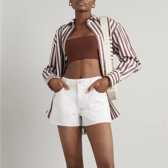 NEW FRAME  Le Grand Garcon Raw Hem Denim Shorts in White Sz. 34